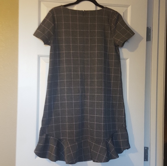 Grey Dress - Picture 5 of 5